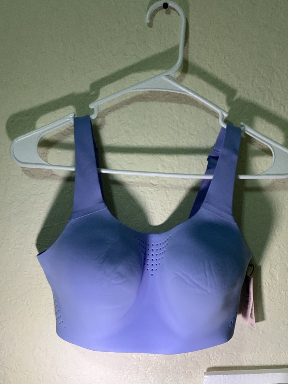 Victoria's Secret Lilac Seamless Wireless Sports Bra